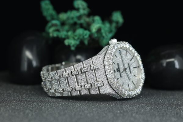 Round Moissanite Diamond Fully Iced Out Hip Hop Men’s Watch Luxury Date Quartz Wrist Watches - Image 3