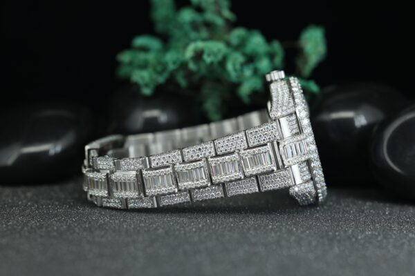 Round blue Moissanite Diamond Watch Hip Hop Fashion Iced Out VVS Moissanite Round Diamond - Image 7