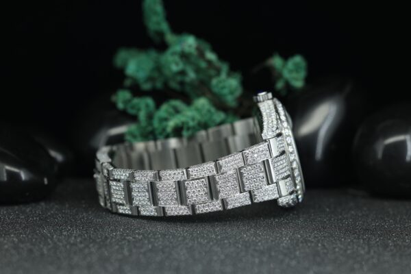Full White Custom Iced Out MOissanite Diamond Watch, Brilliant Cut VVS1 Moissanite Watch, Luxury Watch Collection - Image 6
